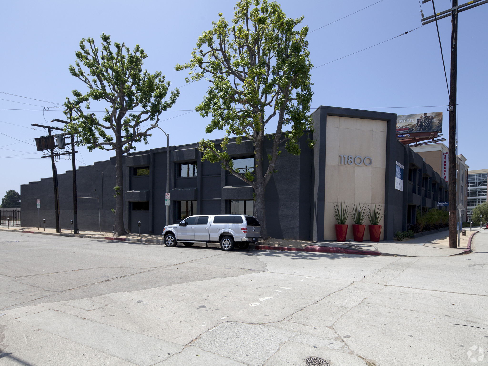 11800 W Olympic Blvd, Los Angeles, CA for lease Building Photo- Image 1 of 11