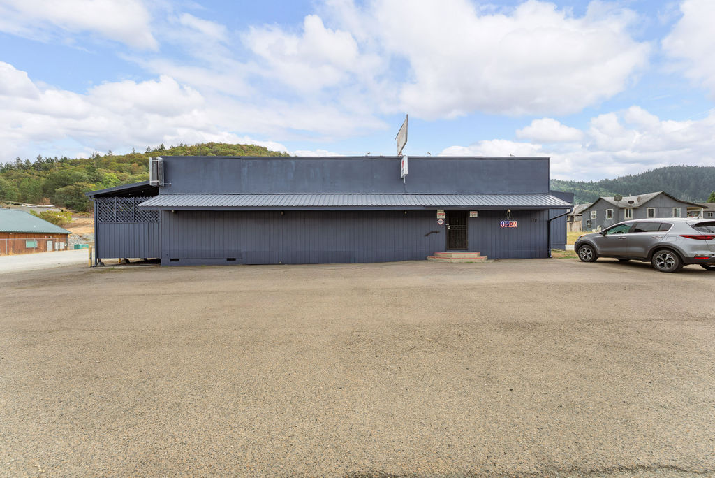 125 Opresik Ln, Myrtle Creek, OR for sale Building Photo- Image 1 of 34