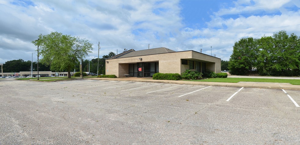 4602 St. Stephens Rd, Mobile, AL for lease - Building Photo - Image 1 of 15