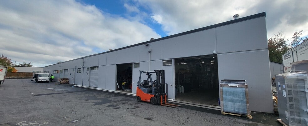 12910-12920 NE 125th Pl, Kirkland, WA for lease - Building Photo - Image 1 of 4