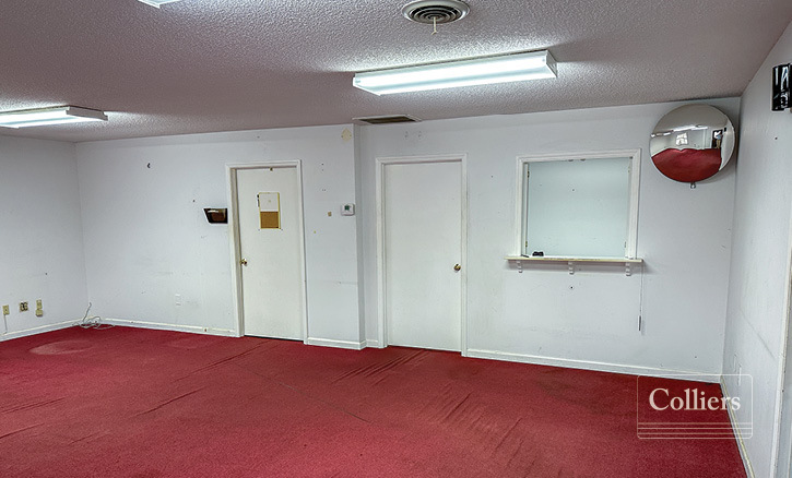 1100 Charleston Hwy, West Columbia, SC for sale - Interior Photo - Image 3 of 7