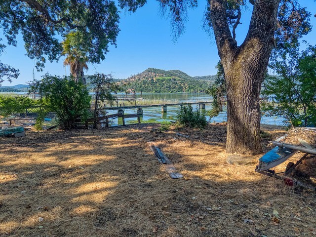 14089 Lakeshore Dr, Clearlake, CA for sale Primary Photo- Image 1 of 8