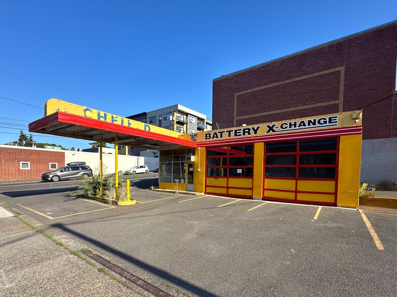 2003 SE Belmont St, Portland, OR for sale - Building Photo - Image 1 of 5