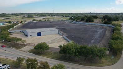 5956 W Jefferson Blvd, Dallas, TX - AERIAL  map view - Image1