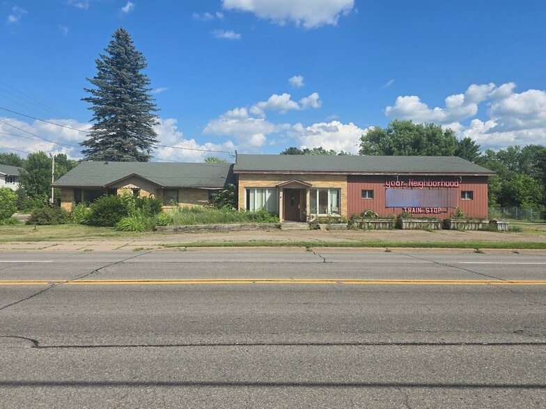 503 S Grand Ave, Rothschild, WI for sale - Primary Photo - Image 1 of 2