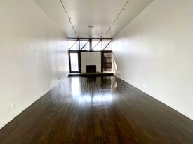 1316 Pacific Ave, Venice CA - Loft