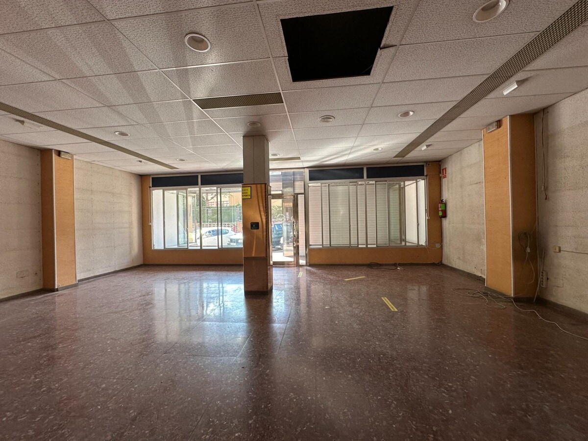 Reus, TAR 43202 - Unit 1 -  - Interior Photo - Image 1 of 4