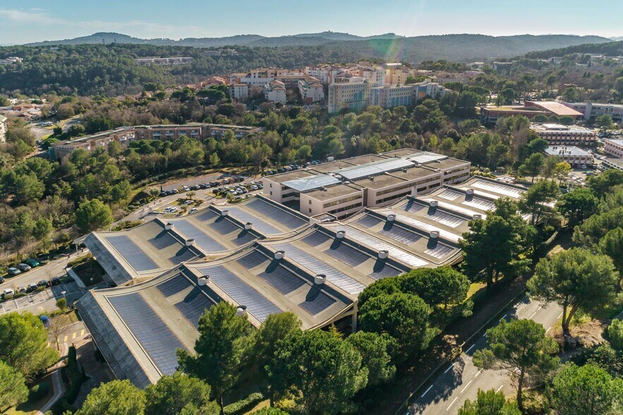 2405 Route Des Dolines, Valbonne for lease - Building Photo - Image 2 of 8