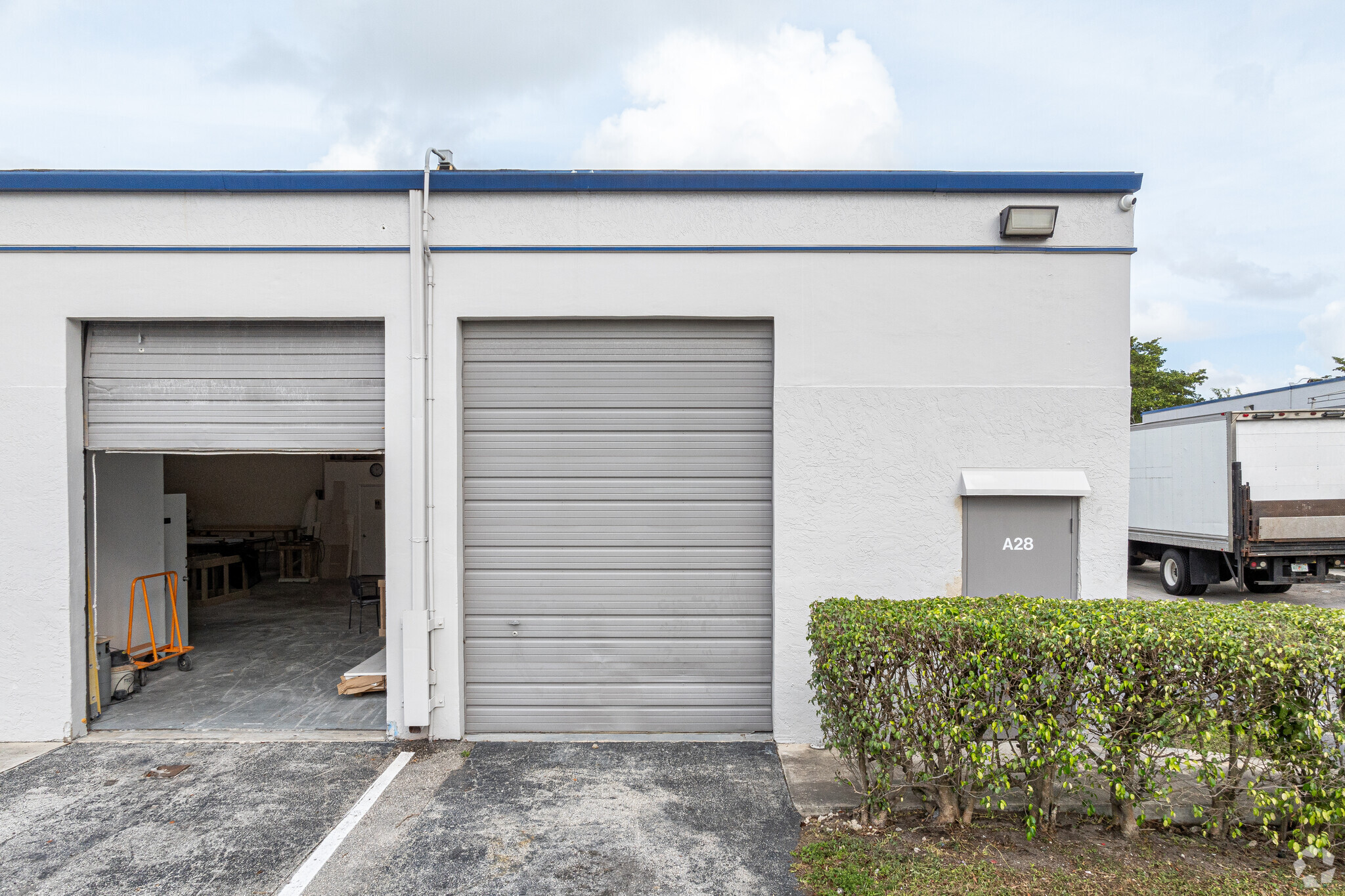 7544 W McNab Rd, North Lauderdale, FL for lease Building Photo- Image 1 of 6