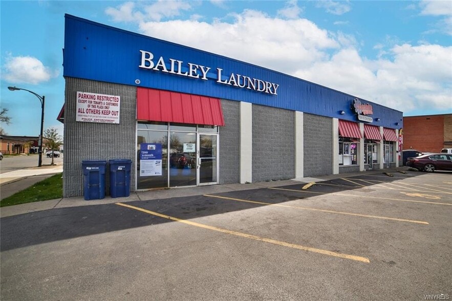 3038-3052 Bailey Ave, Buffalo, NY for sale - Building Photo - Image 1 of 1