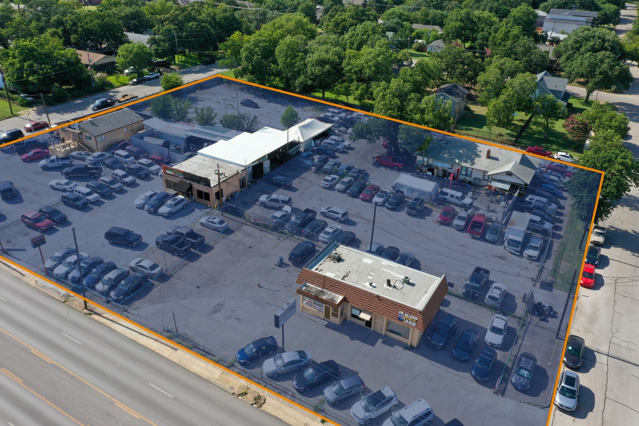 221-225 W Division St, Arlington, TX for sale Building Photo- Image 1 of 1