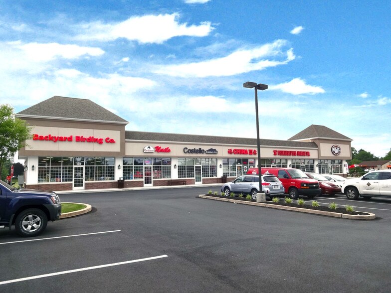 5665 Main St, East Petersburg, PA, 17520 Retail Space For Lease