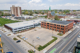 430 E Grand Ave, Des Moines, IA - aerial  map view