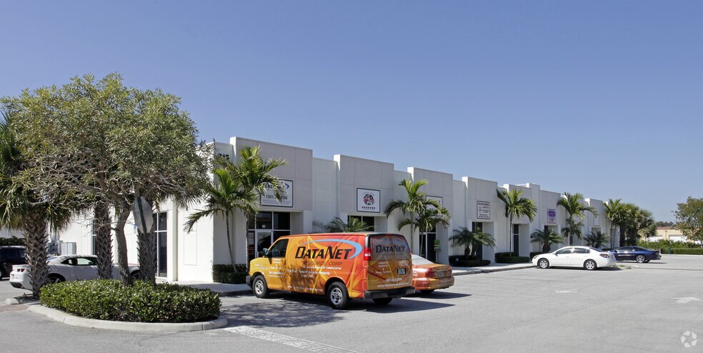 715 Commerce Way, Jupiter, FL for sale - Primary Photo - Image 1 of 1