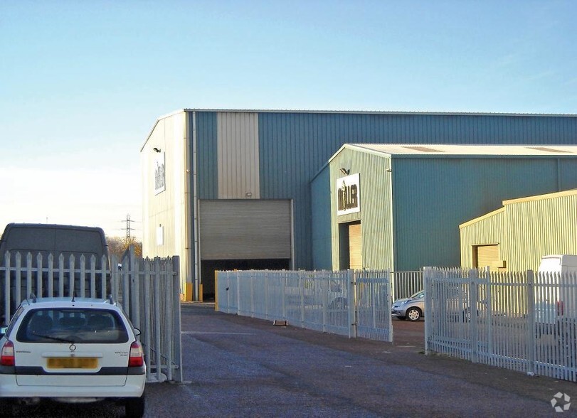 South Nelson Industrial Estate portfolio of 9 properties for sale on LoopNet.com - Primary Photo - Image 3 of 5