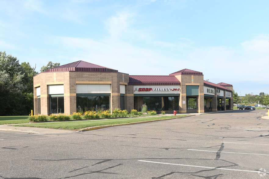 1960 Cliff Lake Rd, Eagan, MN for sale - Primary Photo - Image 1 of 1