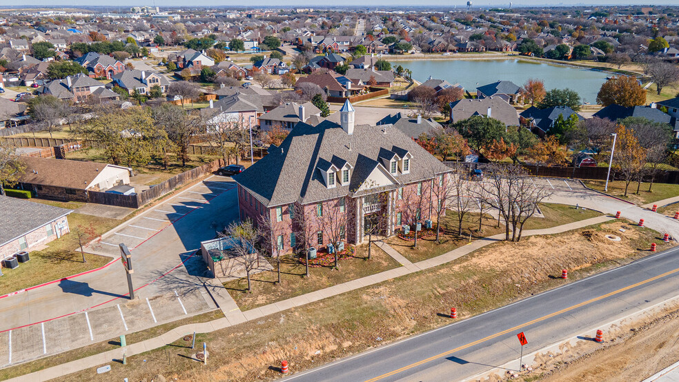 3541 Teasley Ln, Denton, TX for lease - Primary Photo - Image 1 of 19