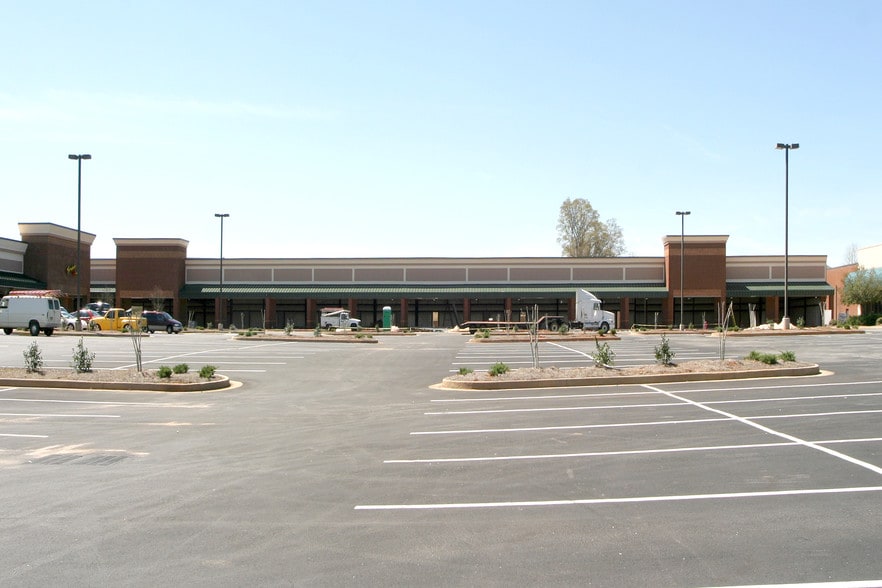 1300-1500 McDonough Pky, McDonough, GA for lease - Primary Photo - Image 3 of 5