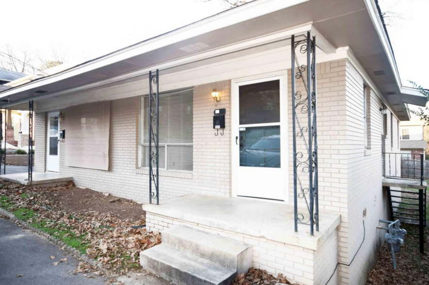 5610-5612 B St, Little Rock, AR for sale - Primary Photo - Image 1 of 4