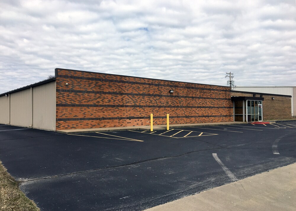 1867 E Florida St, Springfield, MO for sale Building Photo- Image 1 of 1