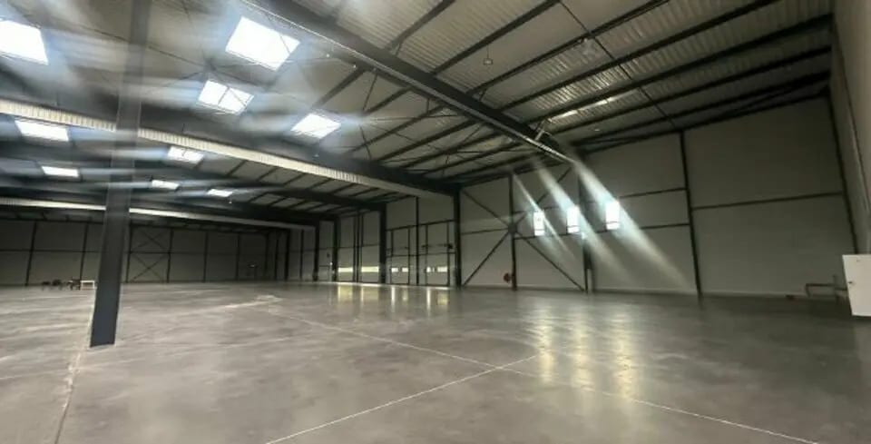 Office in Saint-Laurent-de-Mure for lease - Building Photo - Image 2 of 11