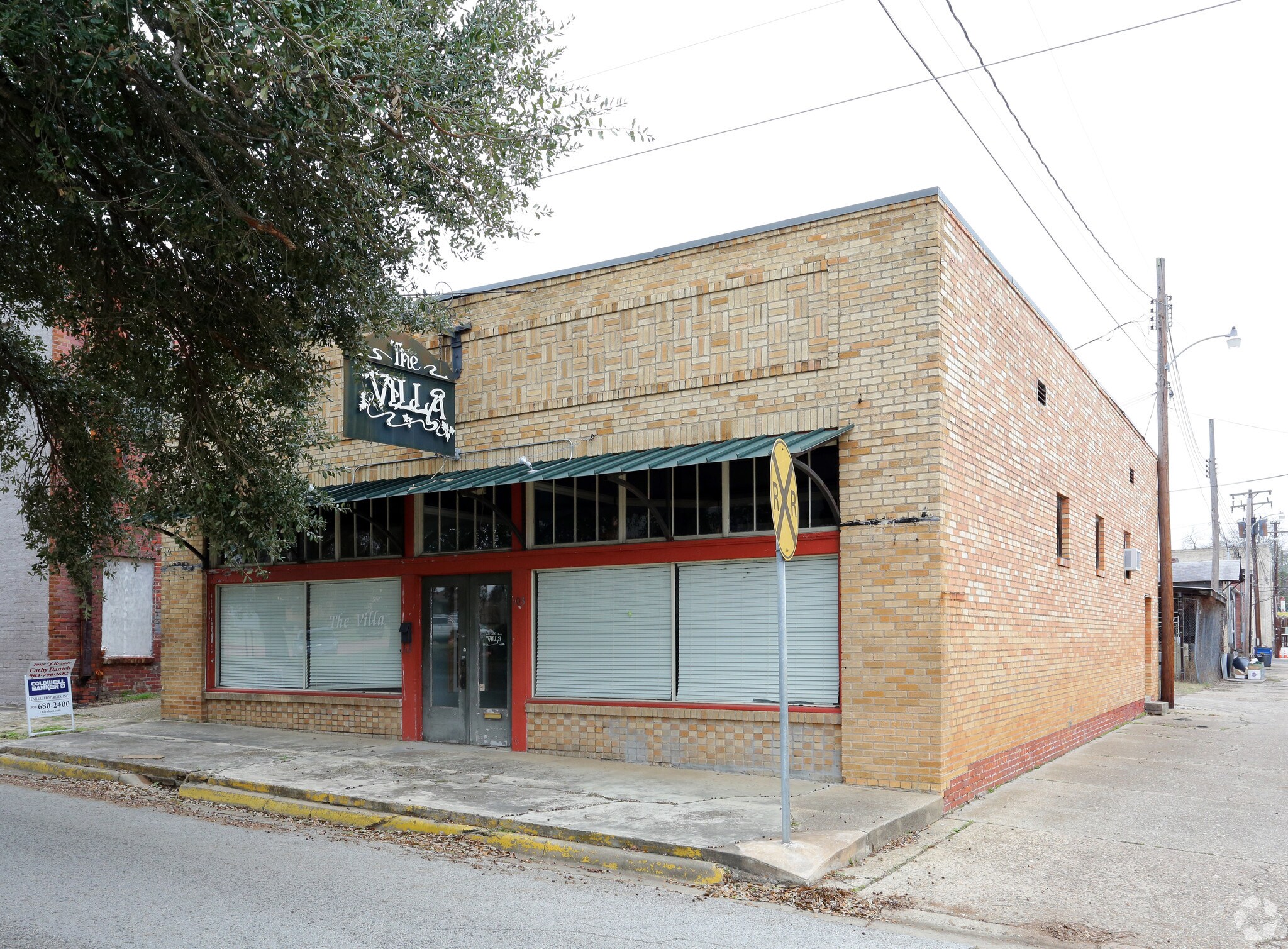103 N Dean St, Gladewater, TX for sale Primary Photo- Image 1 of 1