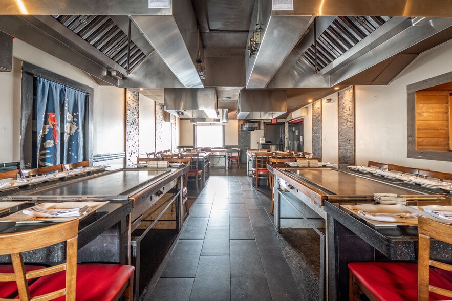 39 Lake Avenue Ext, Danbury, CT for lease - Interior Photo - Image 3 of 10