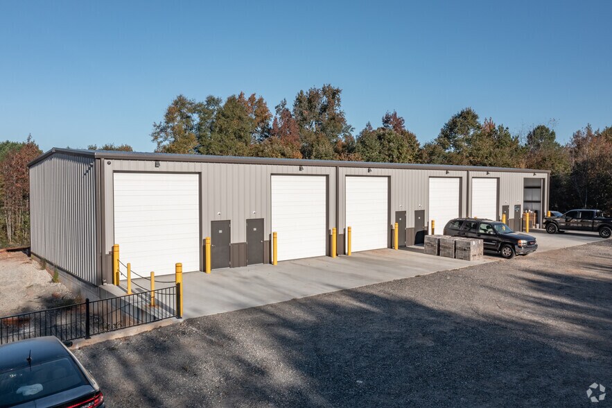 1729 Locust Hill Rd, Greer, SC 29651