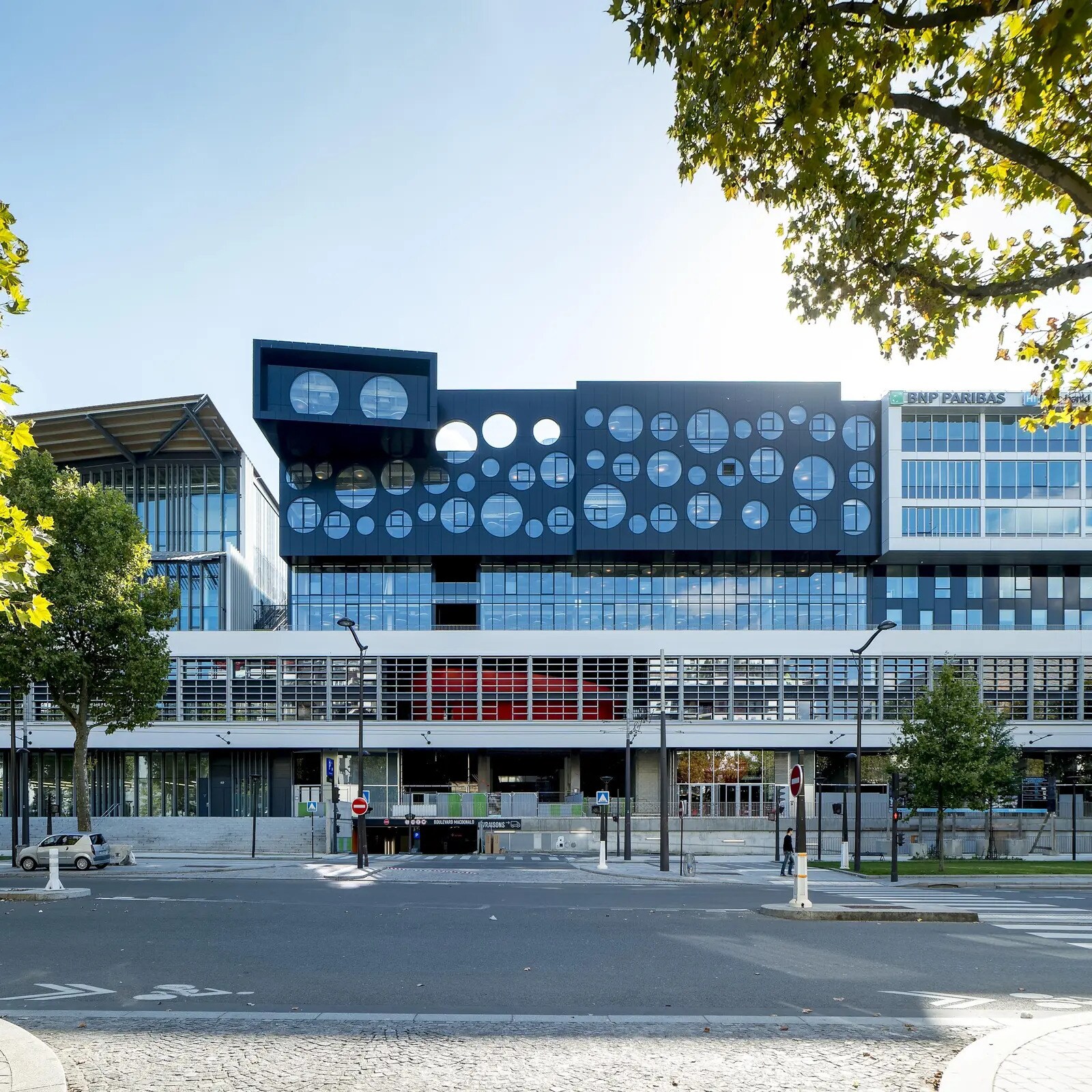 157 Boulevard Macdonald, Paris for lease Building Photo- Image 1 of 4