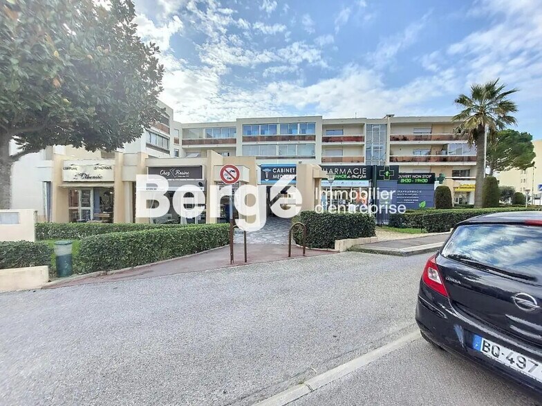 Retail in Le Cannet for sale - Building Photo - Image 2 of 17