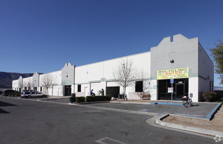 31947 Corydon Rd, Lake Elsinore, CA for lease - Primary Photo - Image 3 of 8