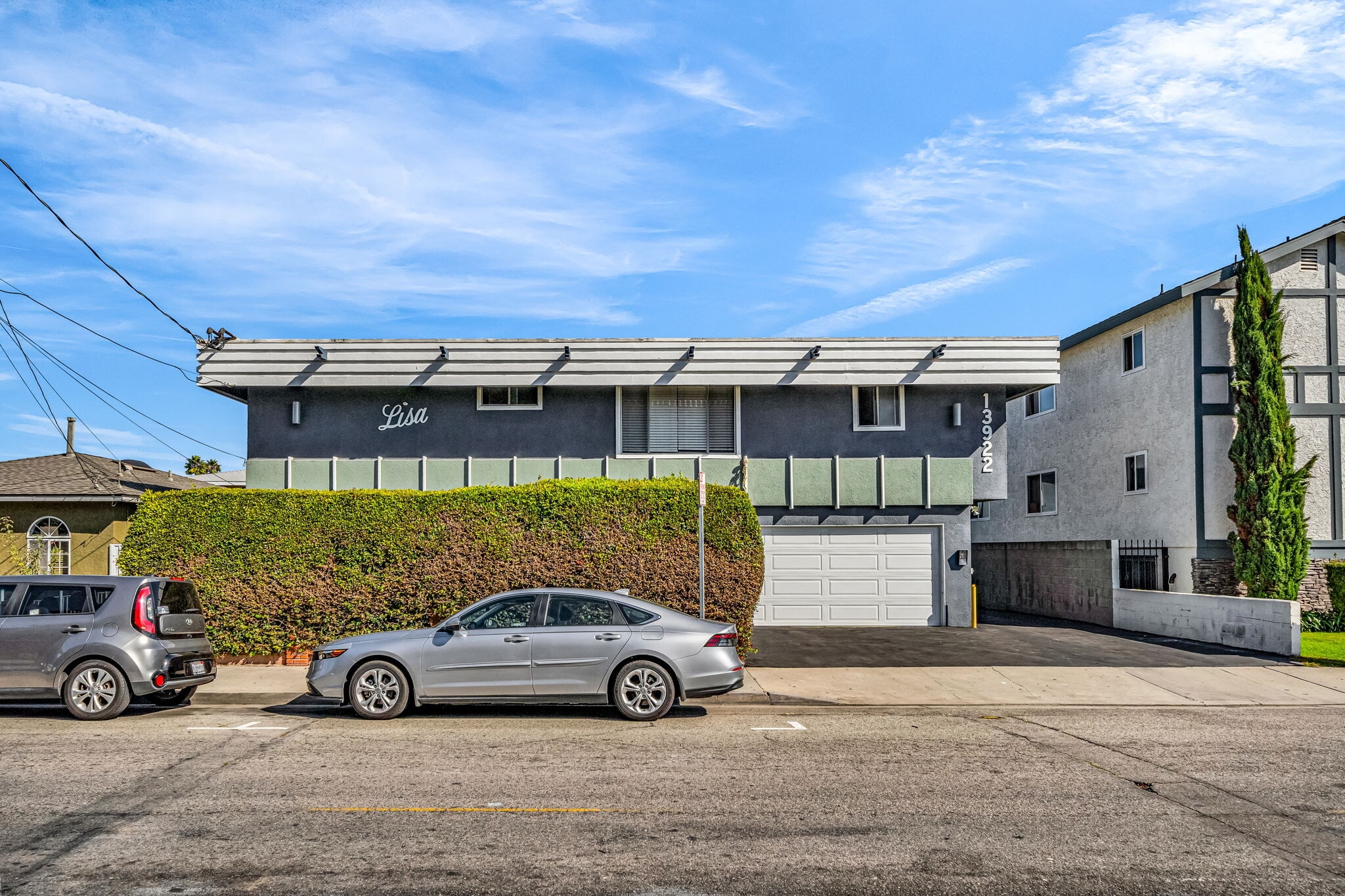 13922 Yukon Ave, Hawthorne, CA for sale Primary Photo- Image 1 of 12