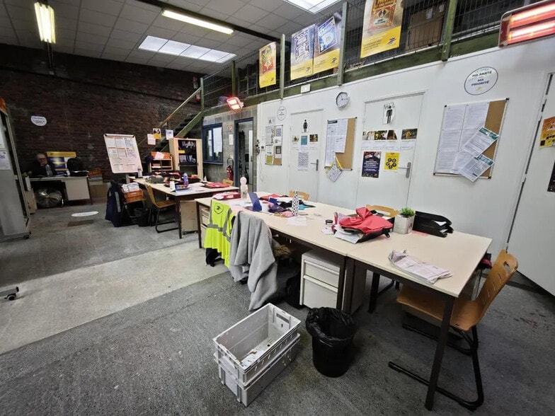 Industrial in Tourcoing for sale - Interior Photo - Image 3 of 5