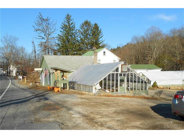 152 Peaceable Hill Rd, Brewster Village, NY for sale Building Photo- Image 1 of 1