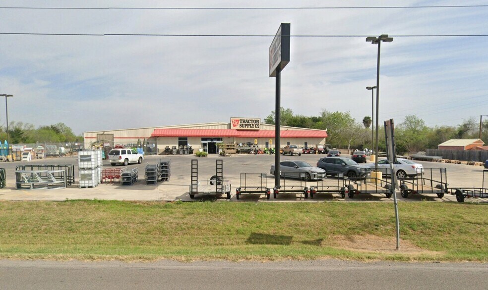 3162 US Hwy 83, Rio Grande City, TX for sale - Building Photo - Image 1 of 1