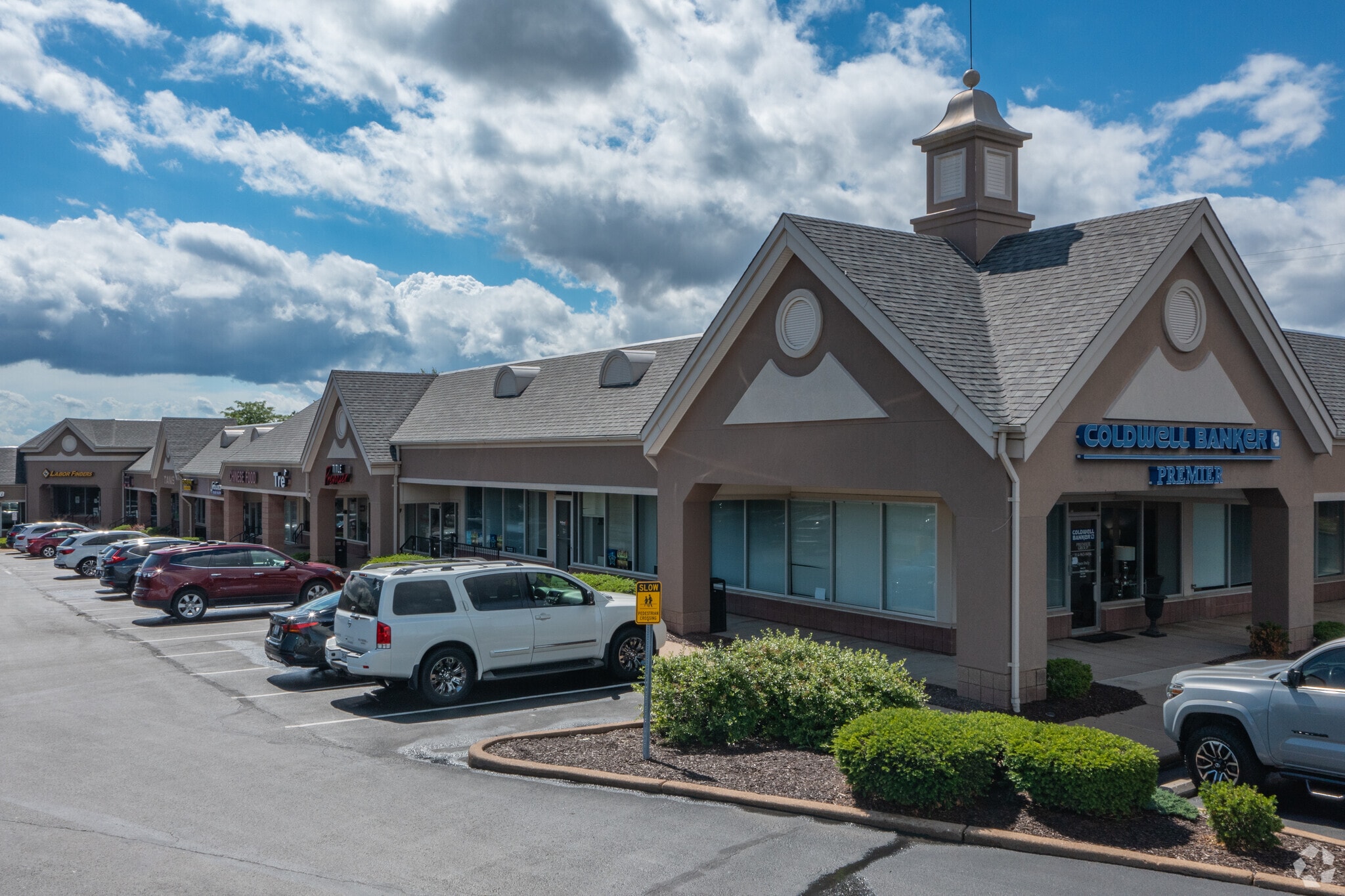 4004-4050 Butler Hill Rd, Saint Louis, MO for lease Building Photo- Image 1 of 5