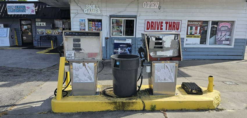 2133 E 5th St, Lumberton, NC for sale - Building Photo - Image 2 of 7