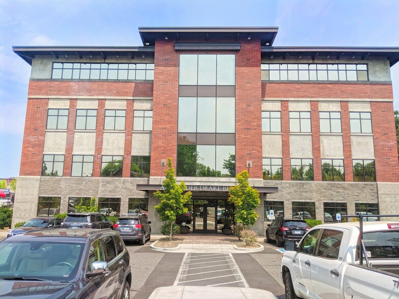 250 NW Franklin Ave, Bend, OR for sale - Building Photo - Image 1 of 1