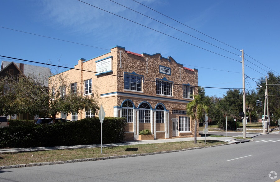 405 6th St S, Saint Petersburg, FL for lease - Building Photo - Image 1 of 13