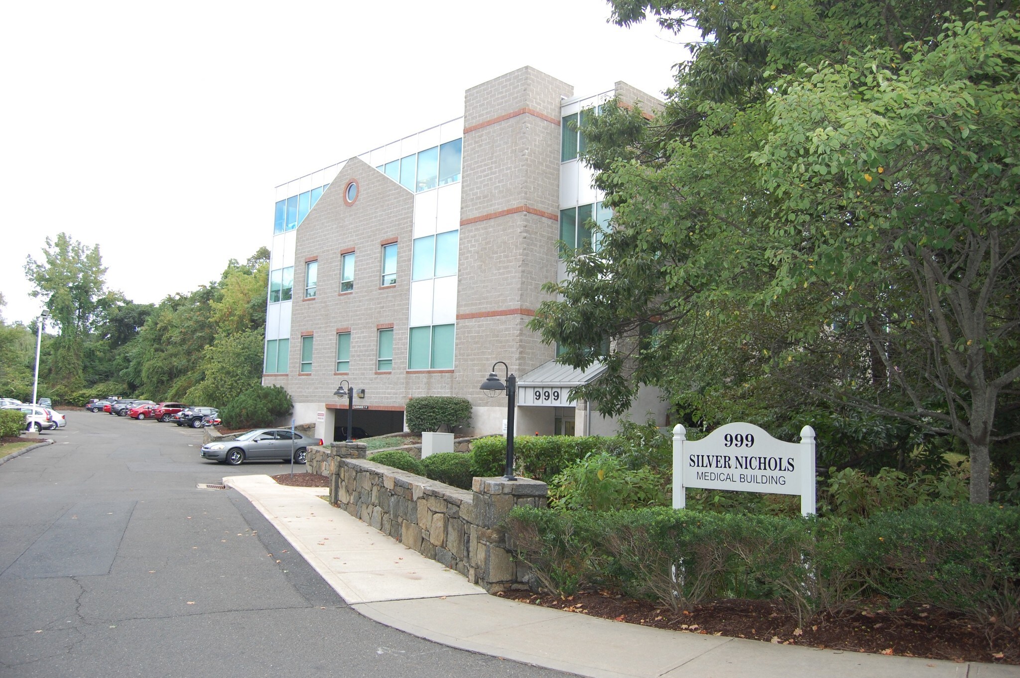 999 Silver Ln, Trumbull, CT for sale Building Photo- Image 1 of 1