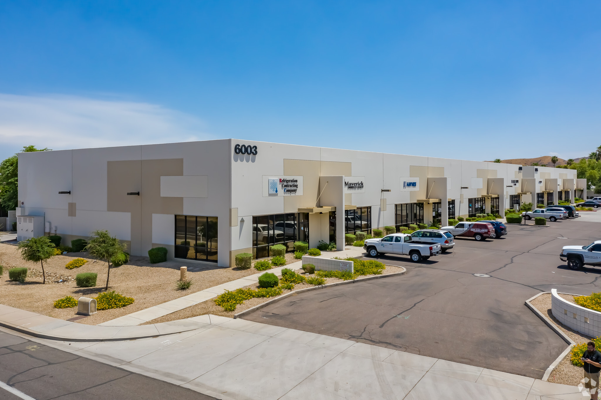 6003 S 40th St, Phoenix, AZ for lease Primary Photo- Image 1 of 7