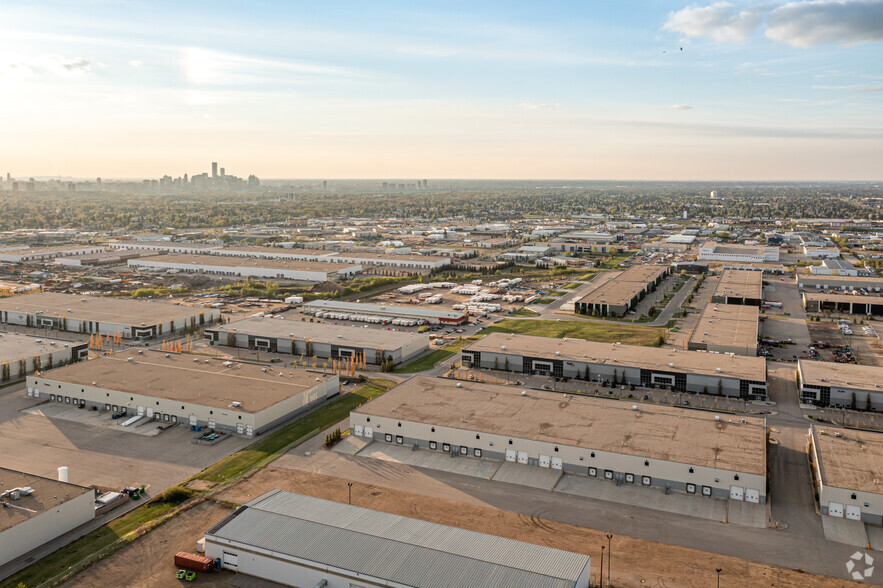 6340-6356 Roper Rd NW, Edmonton, AB for lease - Aerial - Image 3 of 11