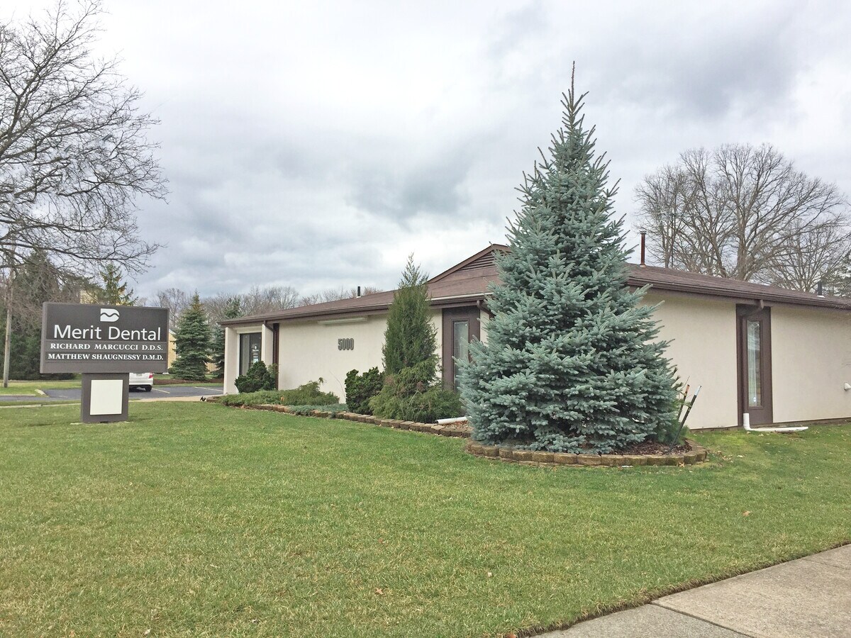 5000 Oberlin Ave, Lorain, OH 44053