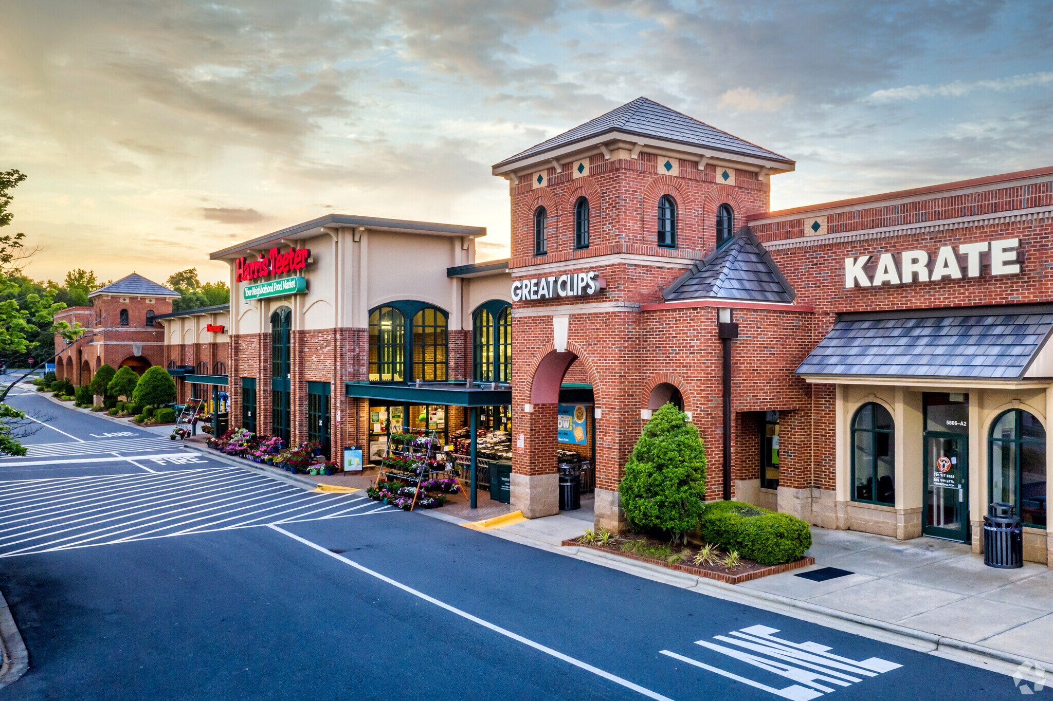 5810 Prosperity Church Rd, Charlotte, NC 28269 Shoppes At Highland