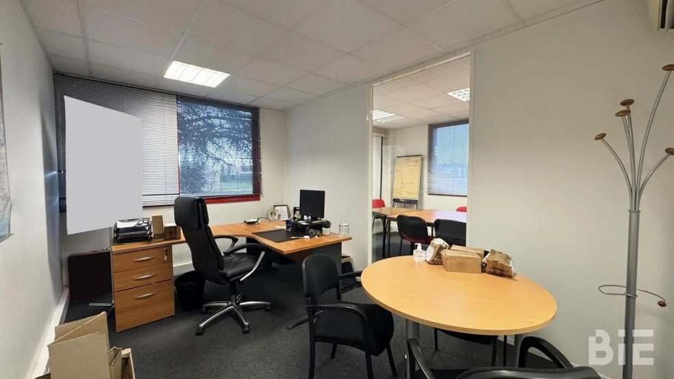 Office in Mérignac for lease - Interior Photo - Image 3 of 5