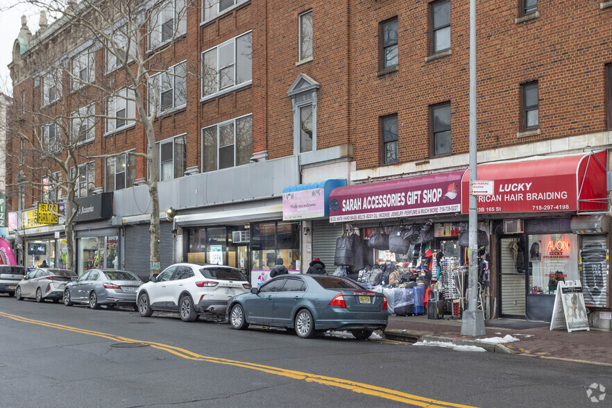 9217 165th St, Jamaica, NY for lease - Building Photo - Image 3 of 5