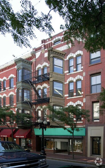 204 Westminster St, Providence, RI for sale - Building Photo - Image 1 of 1