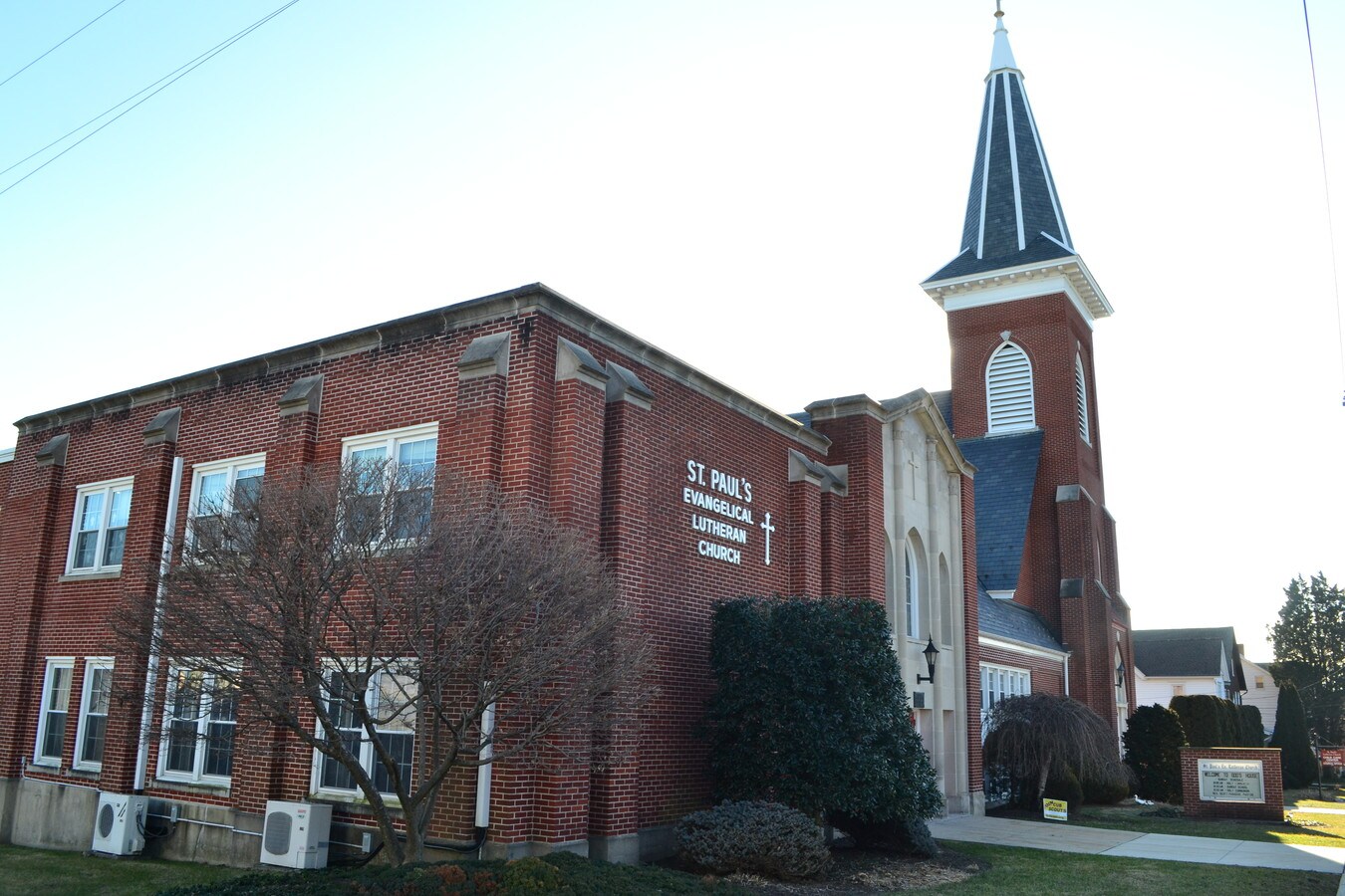 415 Howertown Rd, Catasauqua, PA 18032