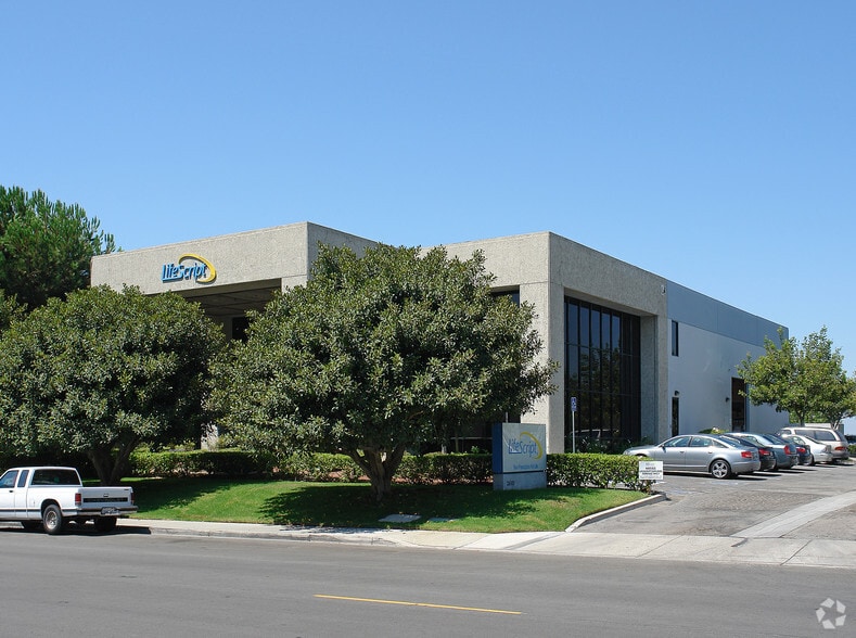 26001 Pala, Mission Viejo, CA for lease - Building Photo - Image 1 of 3