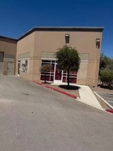 6635 S Tenaya Way, Las Vegas, NV for lease Interior Photo- Image 1 of 11